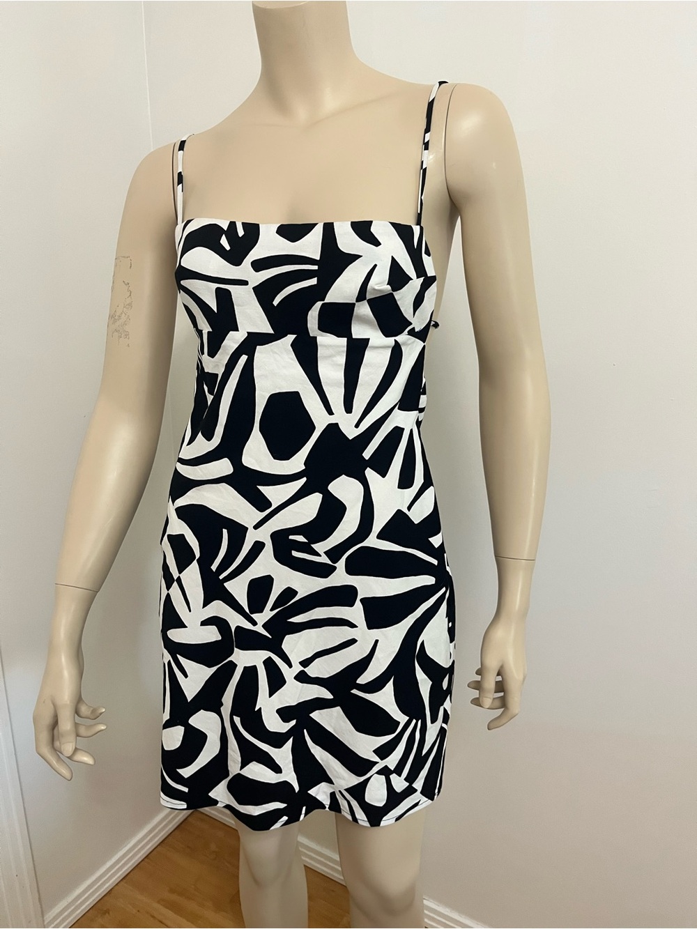 Zara Black & White Abstract Print Spaghetti Strap Mini Dress